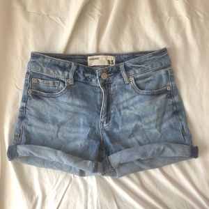 BLUE DENIM SHORTS